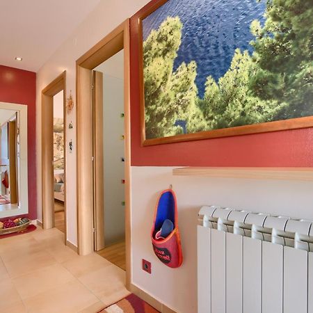 Tomisha Apartment Pjescana Uvala Luaran gambar