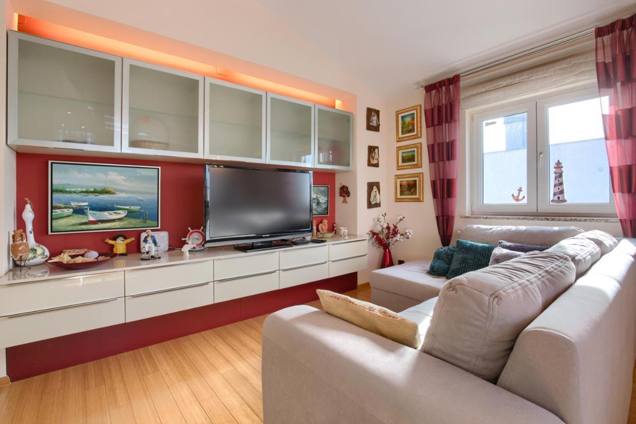 Tomisha Apartment Pjescana Uvala Luaran gambar